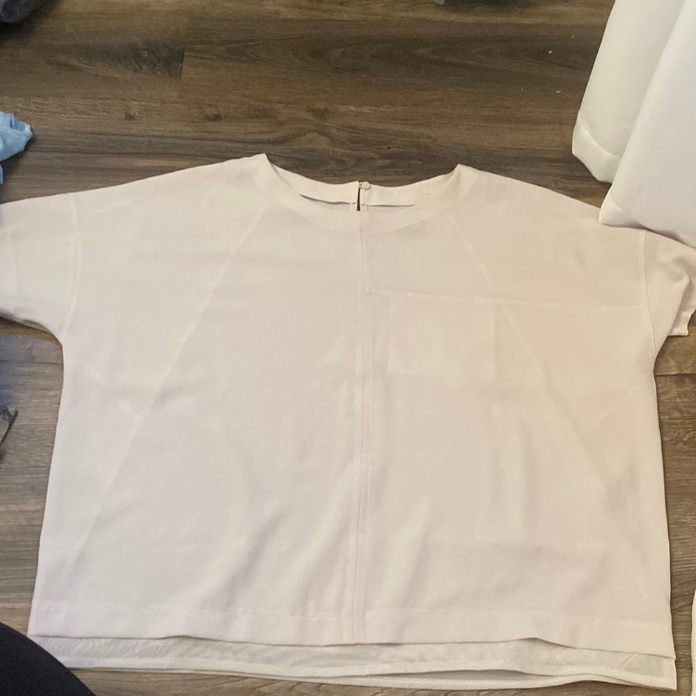 Lululemon Shift in Time Top - Size 8